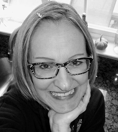 ArvillaFeeHeadshot2BW